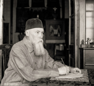 НКР в феске (Копировать).png